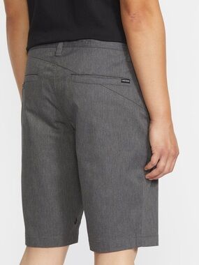 VOLVOM MEN'S FRICKIN MODERN STRETCH SHORTS SIZE 36